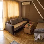 Explorer * Podgorica
